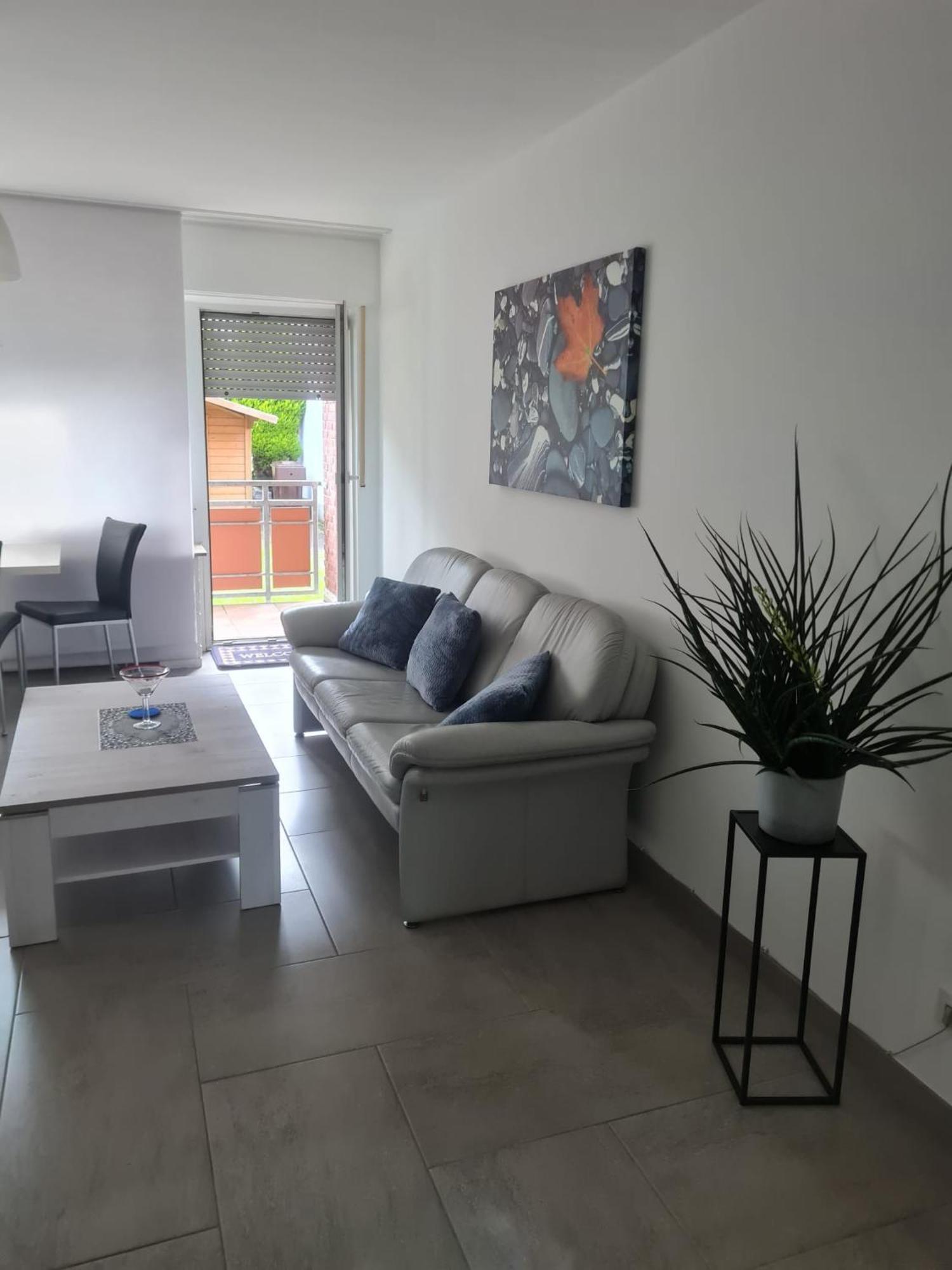 Ferienwohnung Eulennest 크레펠트 외부 사진